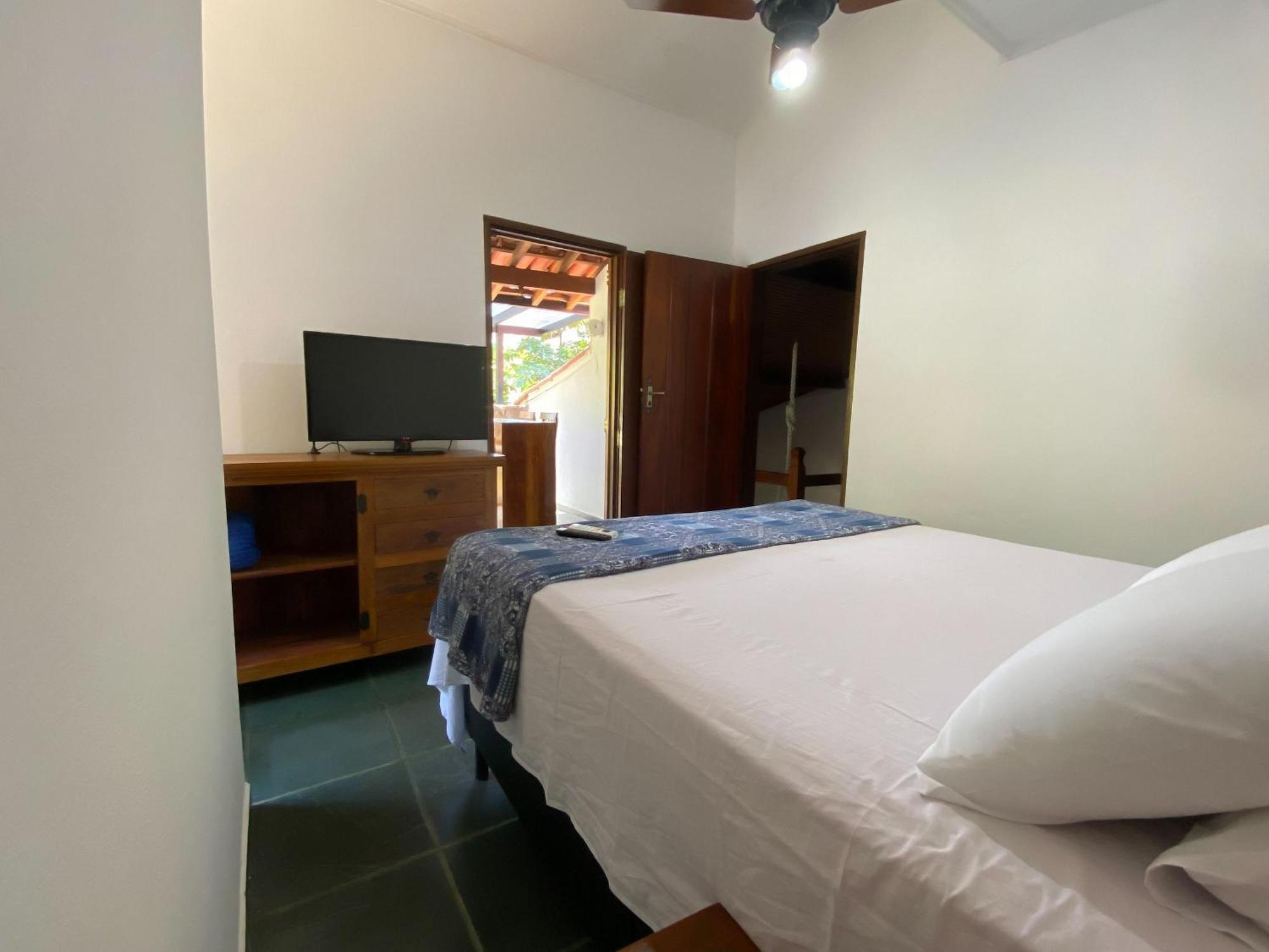& Residencial Tres Marias A 300 Mts Do Centro Historico Chalet *